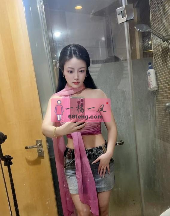 柒柒诱人大奶旗袍