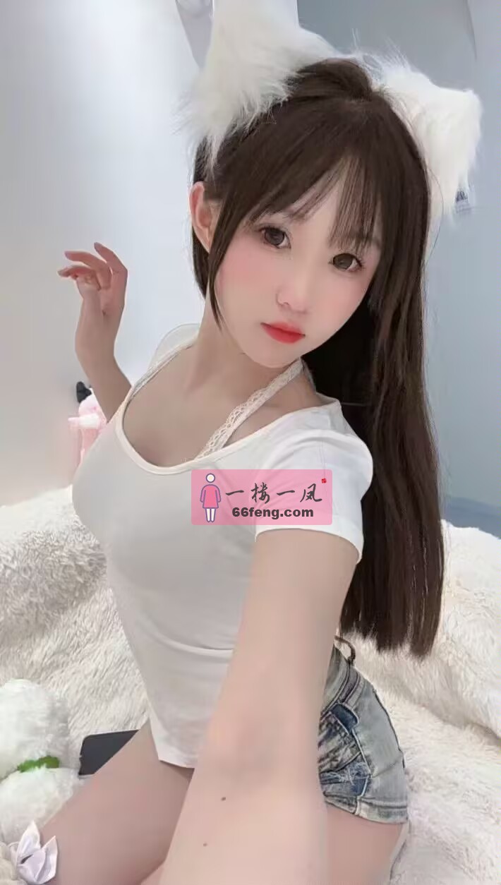 漂亮的小嫩妹