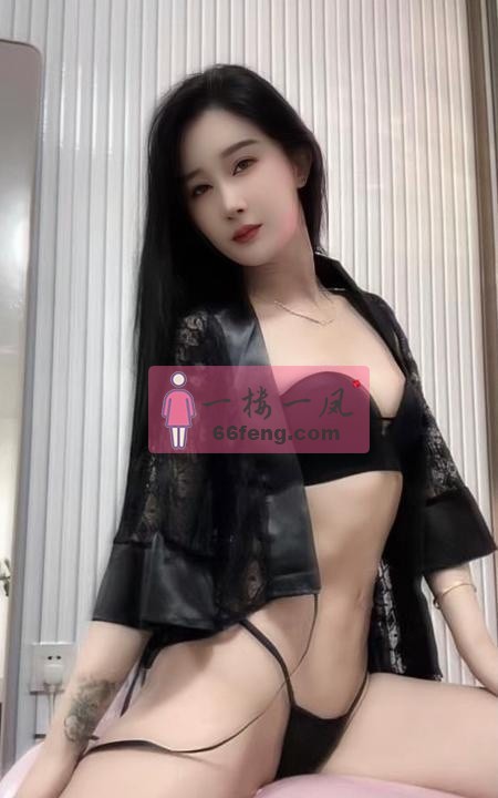 服务系高挑妹子雪梨