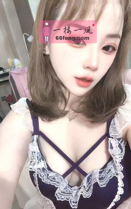 大奶泻火炮架子