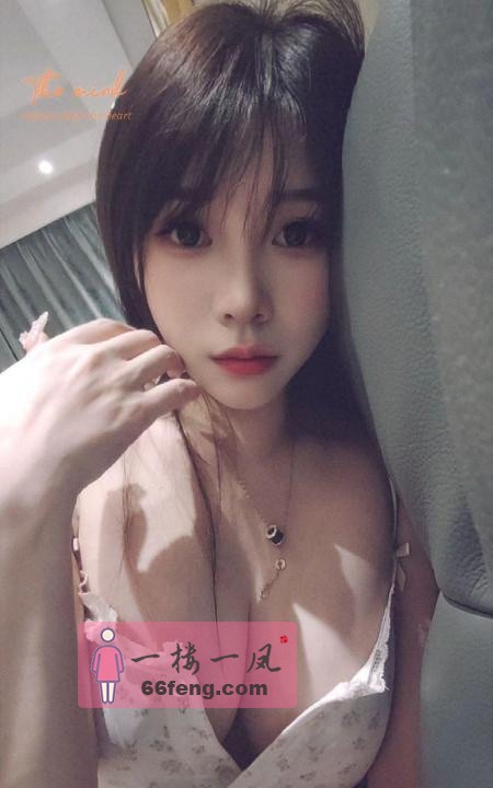 天河区舌吻小妖精