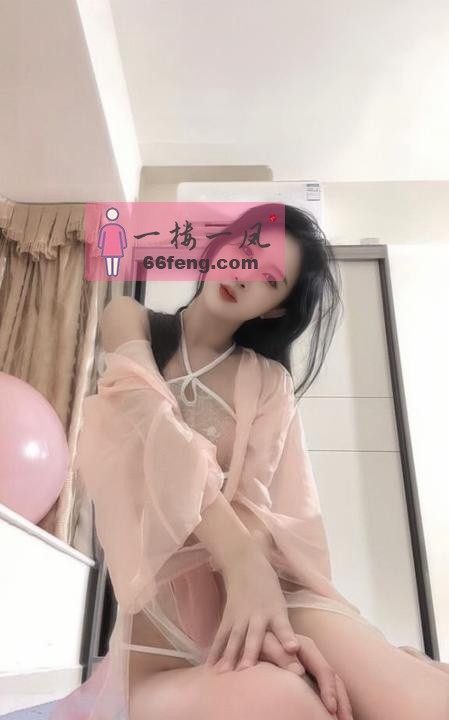 服务系高挑妹子雪梨